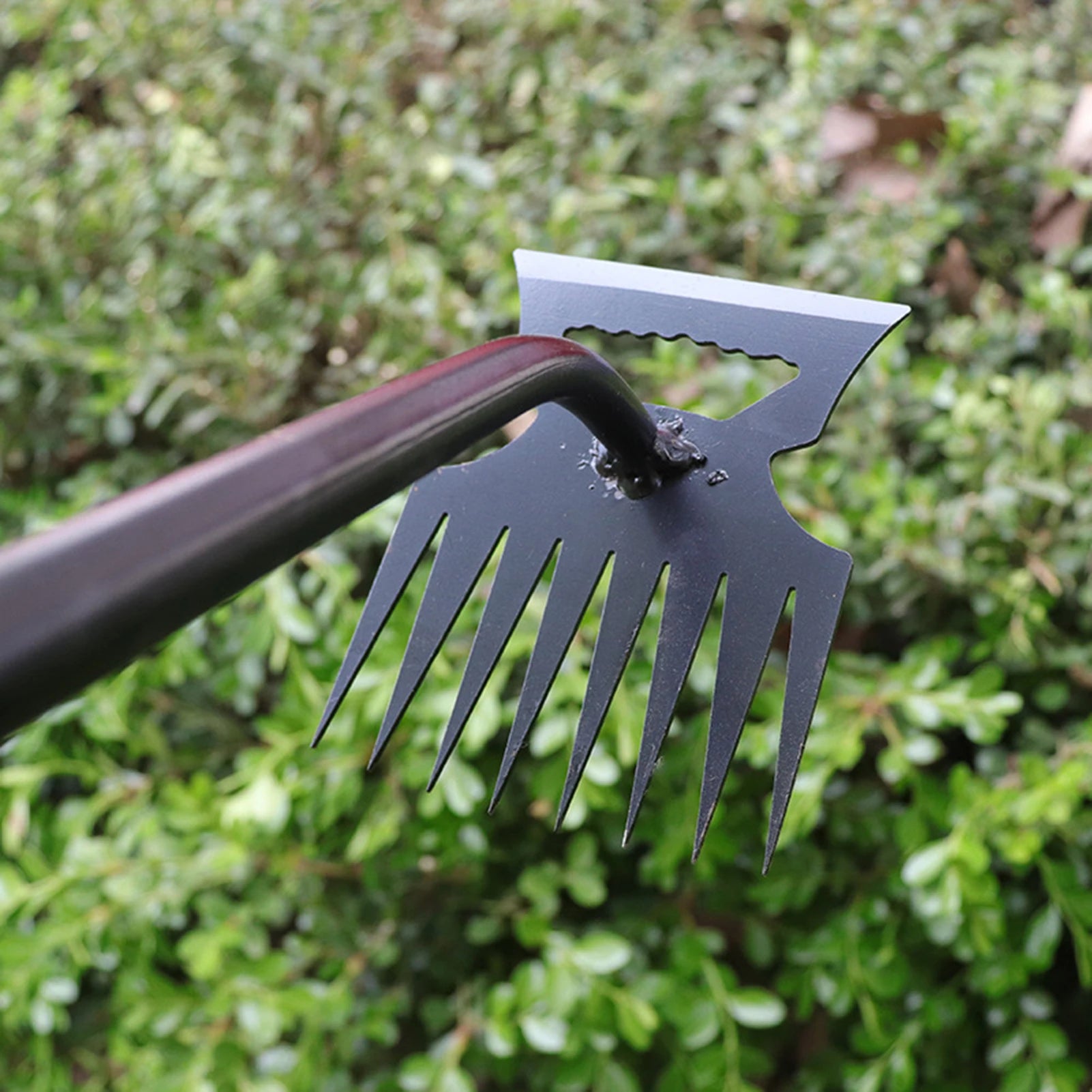 Double Blade Rake IronClaw® | Dual-Edge Garden Weeding Hoe & Rake – NextGenGardening